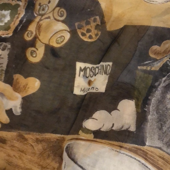 🧣Moschino Cheap and Chic silk scarf 🧣 - Picture 10 of 12